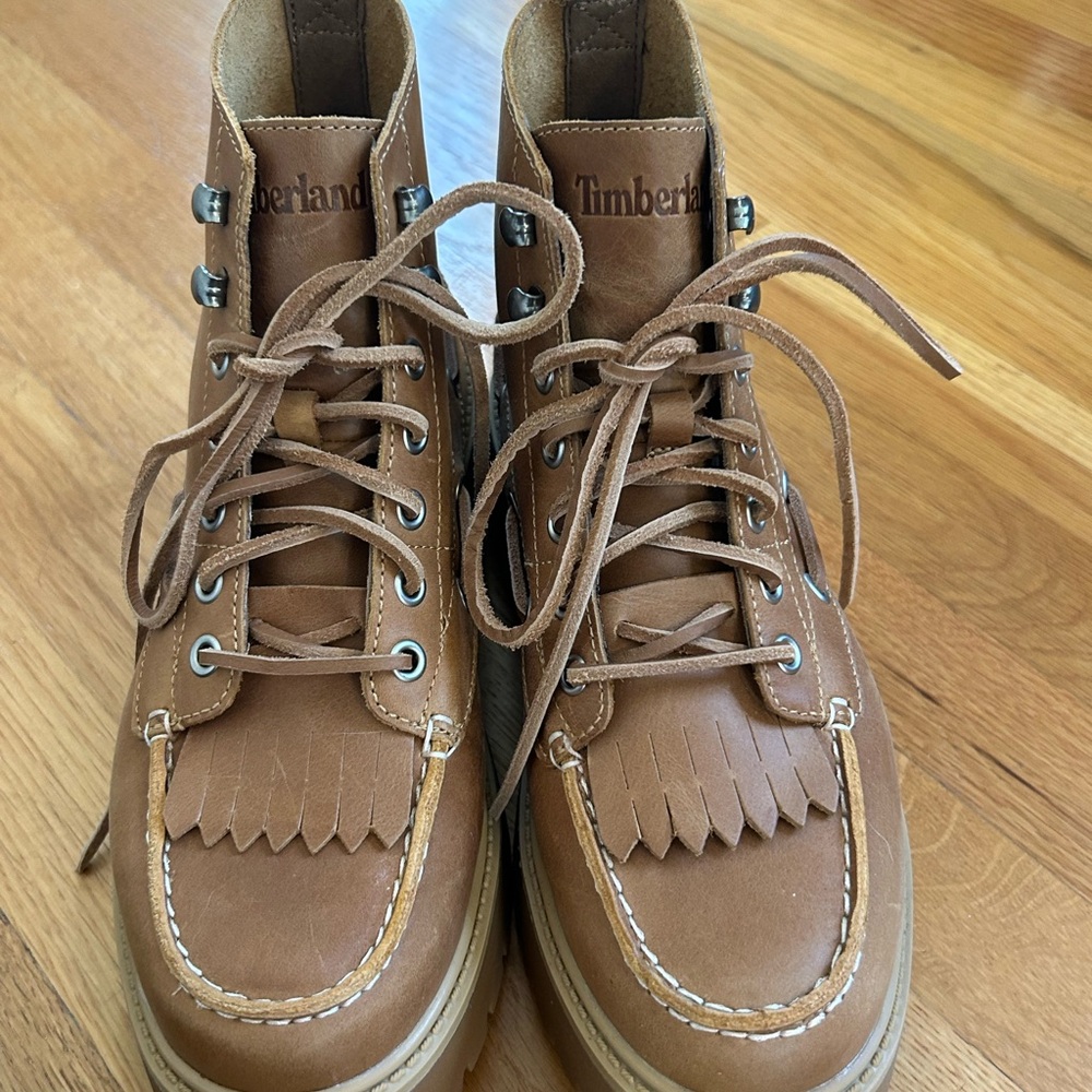 Timberland Women's Brown Leather Ankle Boots